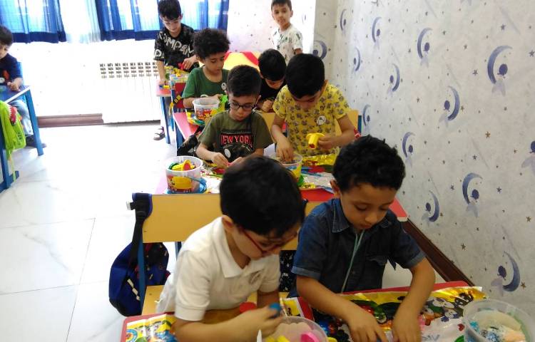 : دست ورزی و تقویت انگشتان دست با خمیر 2