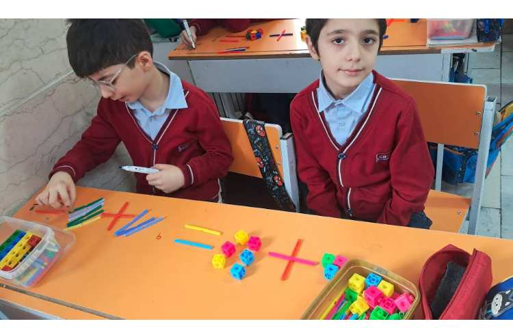 دست ورزی و تمرین جمع دو عدد 3