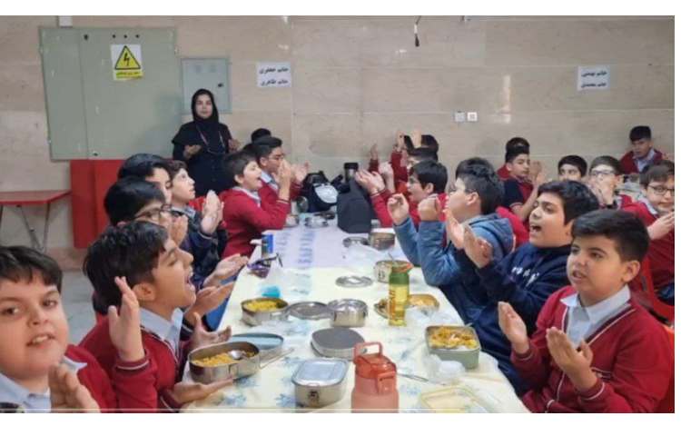 دعای ناهار به زبان انگلیسی