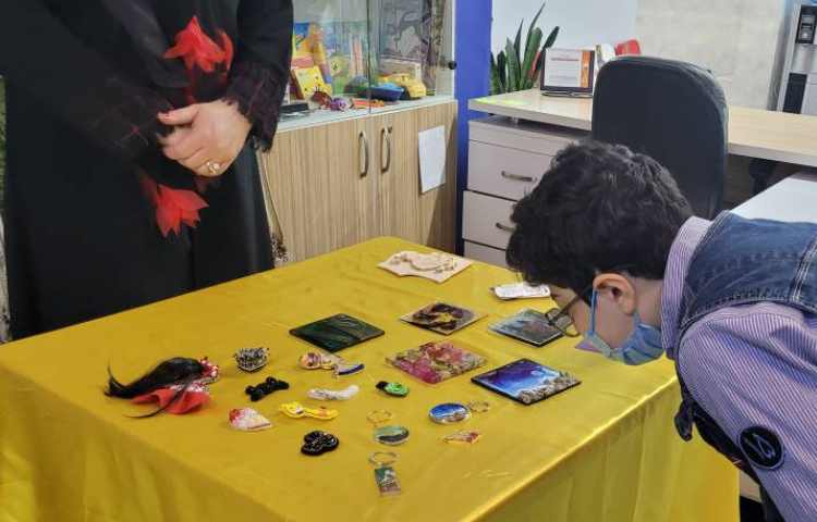 دعوت از اولیای هنرمند جهت گرامی داشت روز هنرمند 11