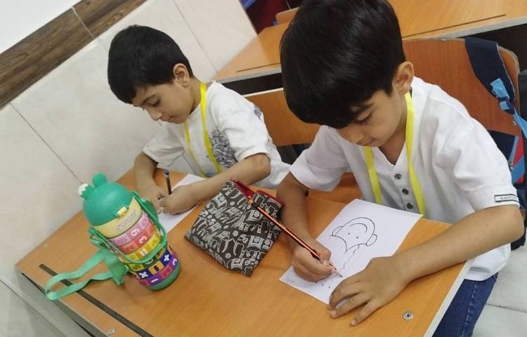 دقت و تمرکز» آموزش مداد دست گرفتن با رشد مهارت یادگیری 1