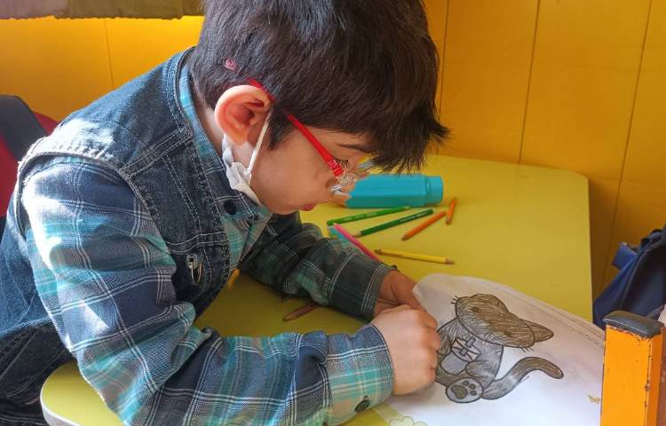 :دنیای رنگی من، موضوع: آشنایی با خط بریل 2