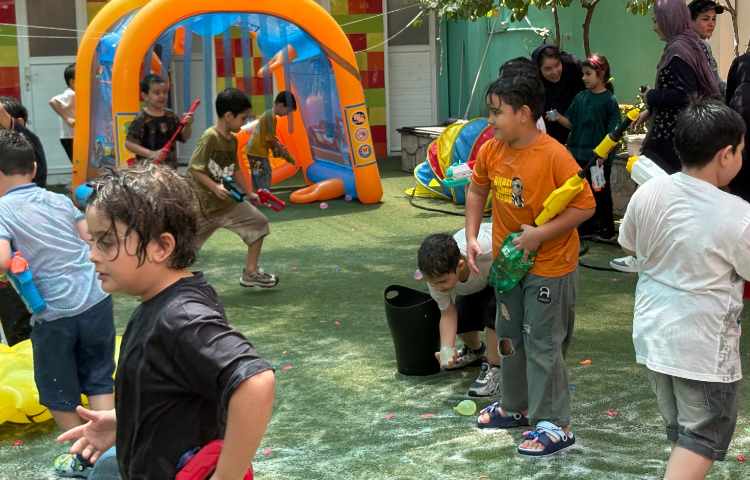 دنیای کف و شادی 24