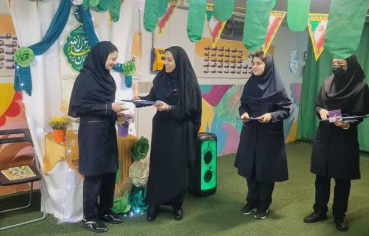 دهه کرامت و روز دختر مبارک باد. 5