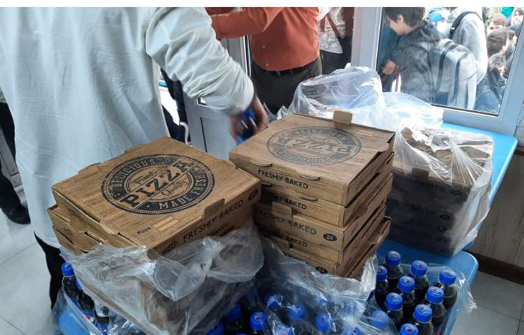 دورهمی ناهار (پیتزا) 2