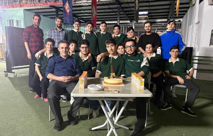 دورهمی و تولد دانش آموزان پایه نهم 2