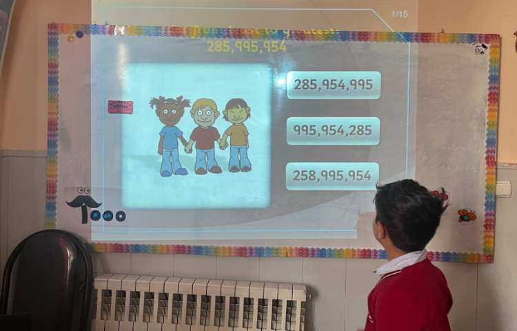 دوره اعداد و خط قرینه 3