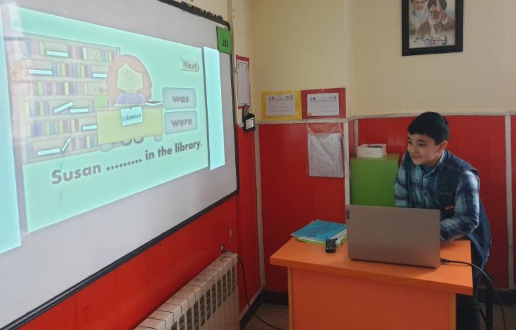 :دوره فعل کمکی گذشته was , were 6