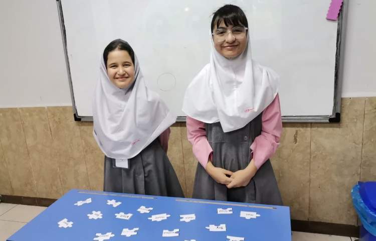 دوره گرامر درس داده شده از طریق بازی 5