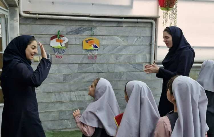 دوشنبه های زبانی 4