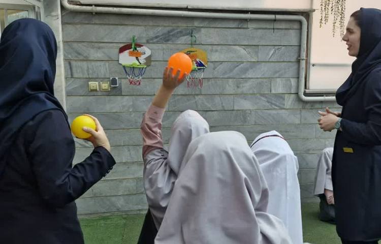 دوشنبه های زبانی 6