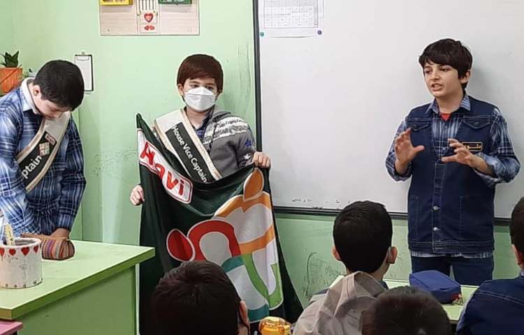 دولت دانش آموزی (فن بیان )هفته ملی علوم دانش آموزان دبستان علوی 3