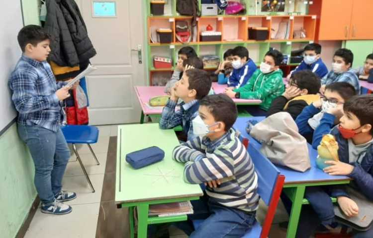 دولت دانش آموزی (فن بیان )هفته ملی علوم دانش آموزان دبستان علوی 5