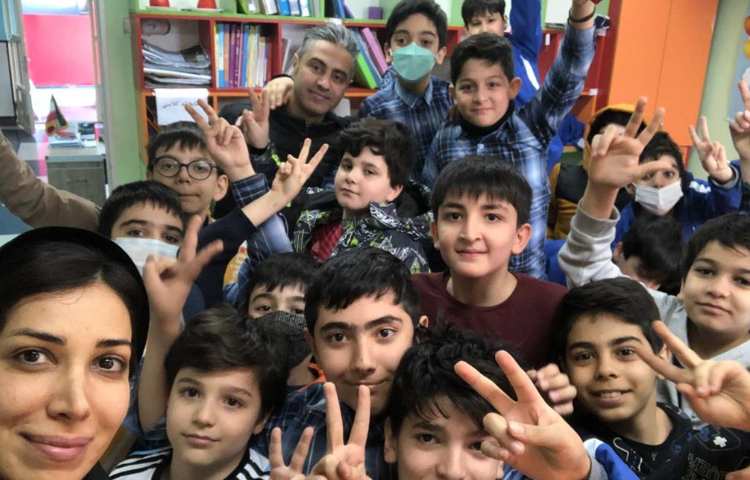 دولت دانش آموزی هفته ملی علوم دانش آموزان دبستان علوی 1