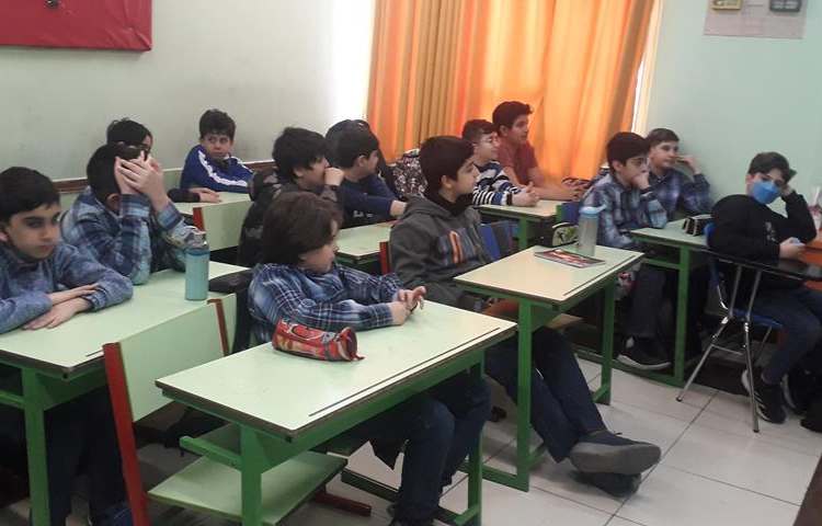 دولت دانش آموزی هفته ملی علوم دانش آموزان دبستان علوی 3