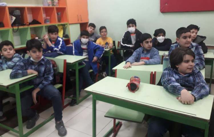 دولت دانش آموزی هفته ملی علوم دانش آموزان دبستان علوی 5