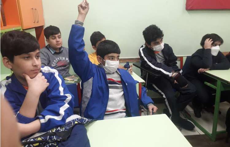 دولت دانش آموزی هفته ملی علوم دانش آموزان دبستان علوی 7