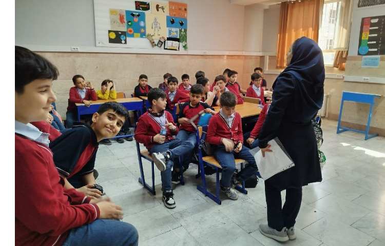 دولت دانش آموزی 4