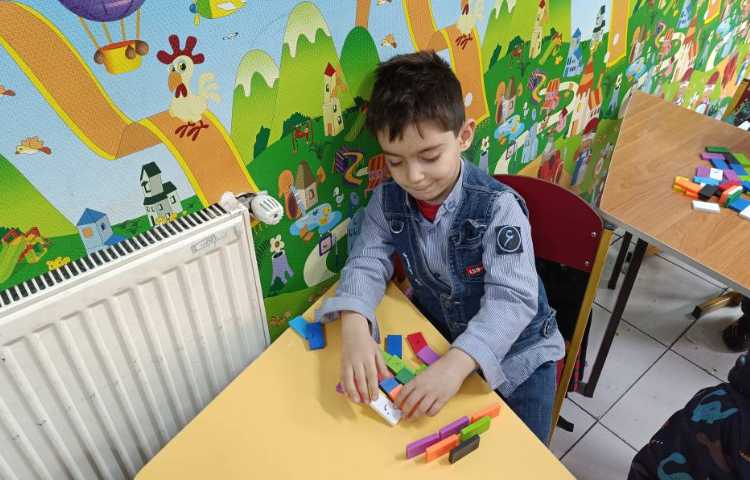 دومینو(تکنیک پهنه‌ی افقی) 1