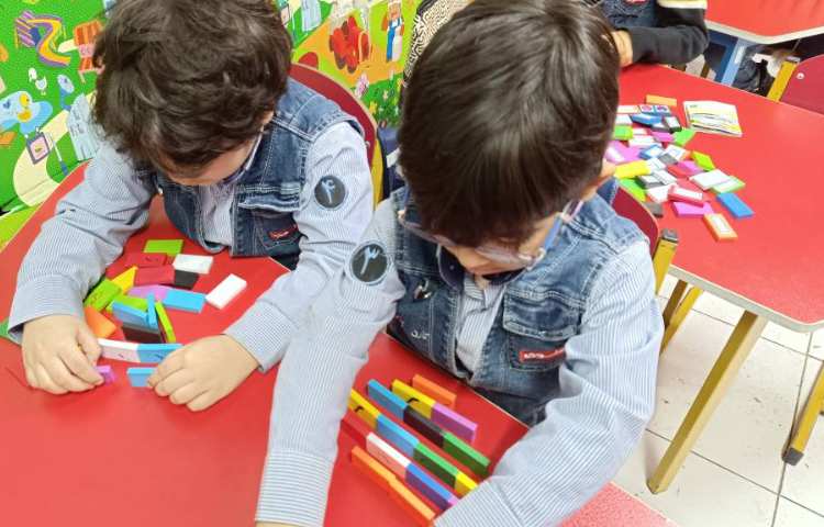 دومینو(تکنیک پهنه‌ی افقی) 2