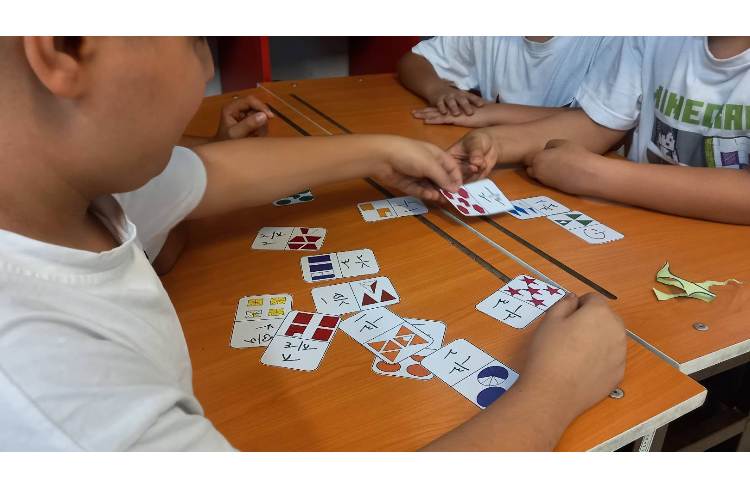 دومینوی اعداد مخلوط 4