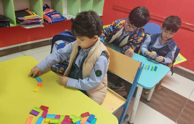 دومینو آموزش انواع چیدمان (زیگ زاگ_ مارپیچ_ - نیم دایره_ خط صاف) 1