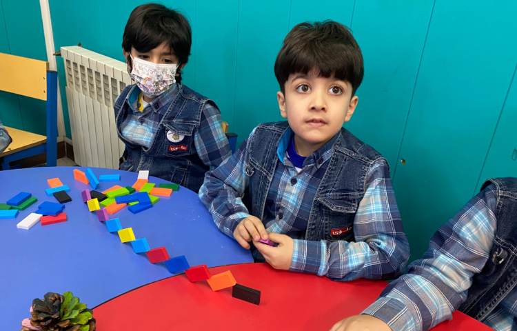 :دومینو، بخش دیوار چینی 1