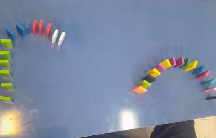 دومینو ساخت خط خمیده 1