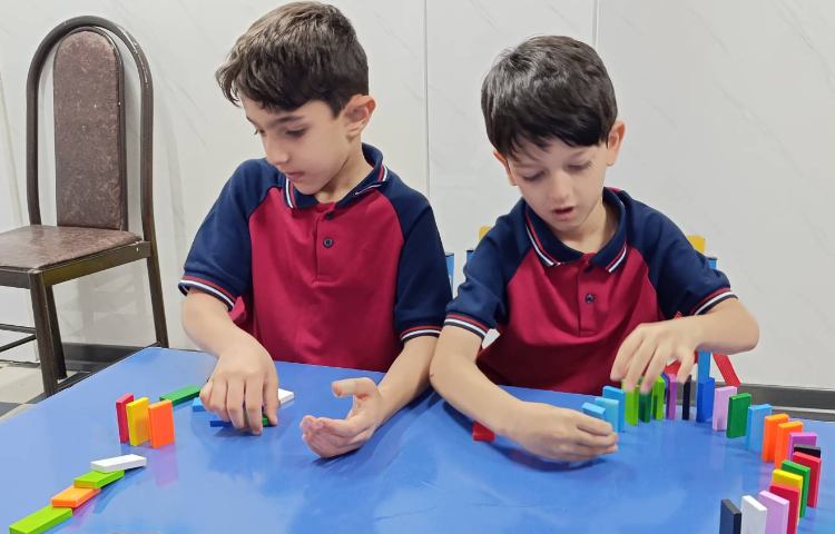 دومینو 2