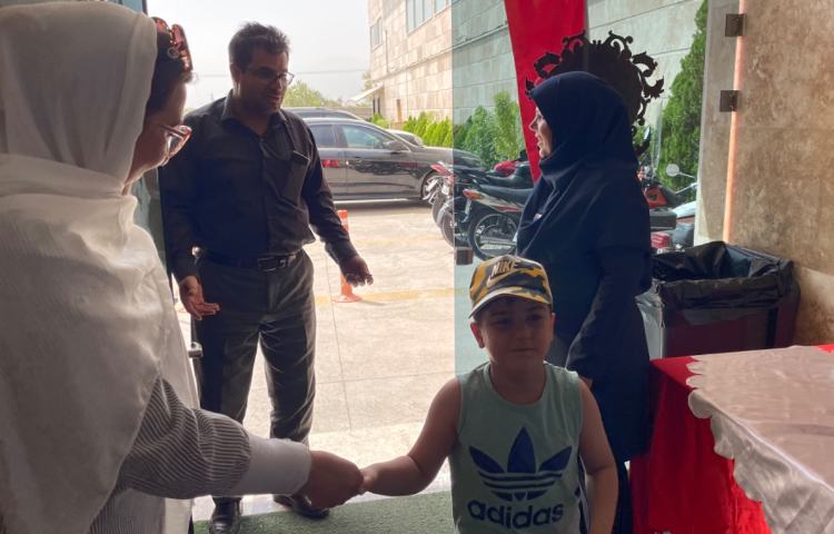 :دومین اردوی پایگاه تابستانی (استخر پدر و پسر) 14