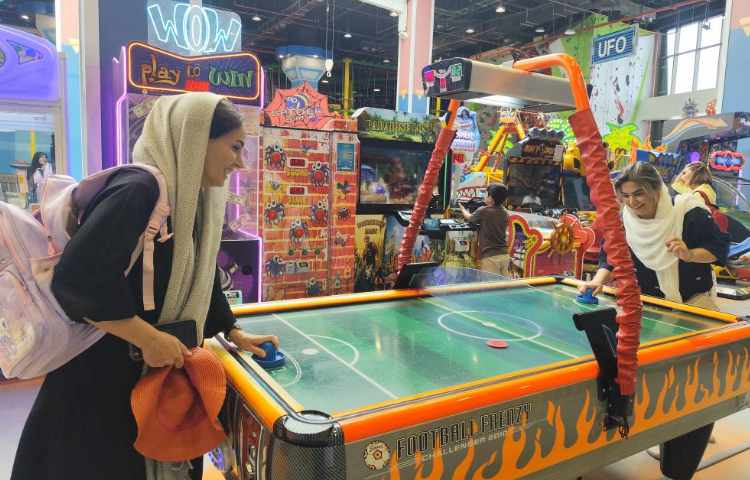 دومین اردوی کلوپ تکه های یخ، خنده های ریز 103