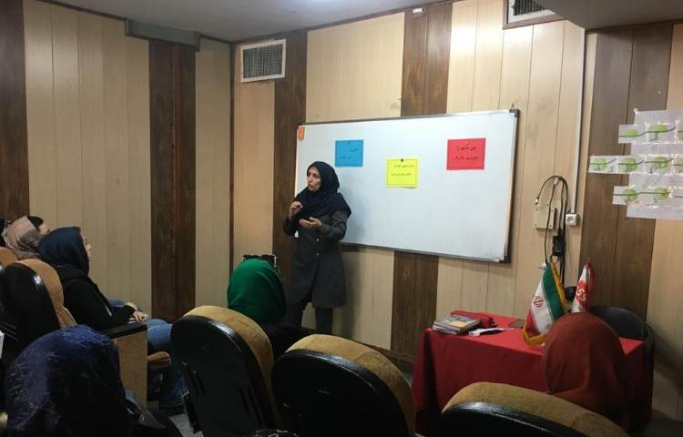 دومین کارگاه درون شعبه ایی ویژه والدین دوره اول 3