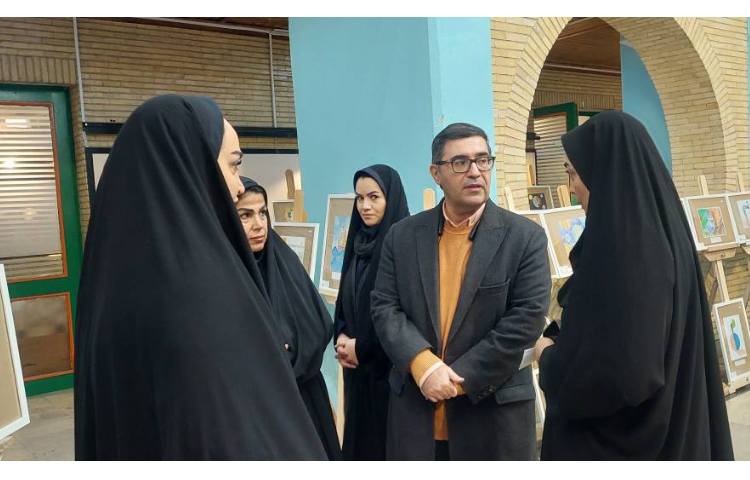 دو سالانه هنر 4