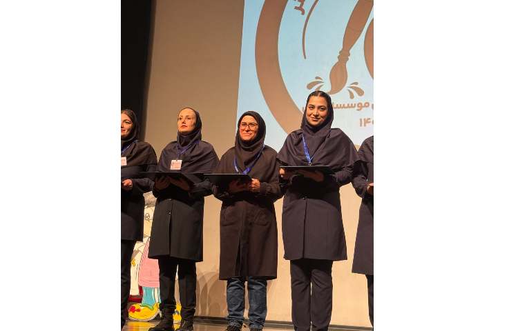 دو سالانه هنر