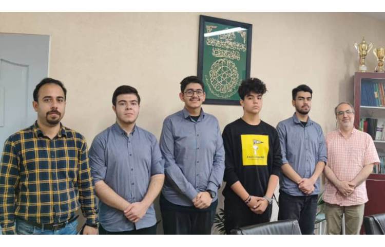 دیدار دانش آموزان دهم انسانی با مدیریت 2