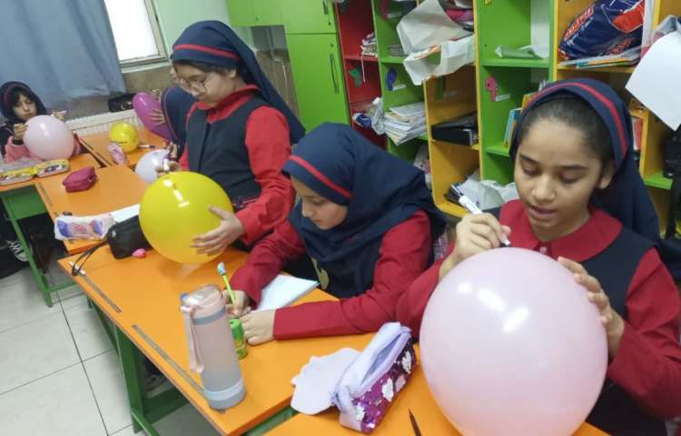 دیکته بادکنکی