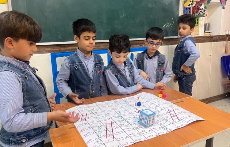 دیکته خلاق (ماروپله)