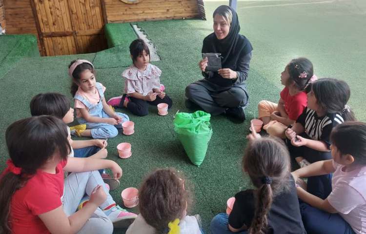 ذهن زیبا:باغبانی(کاشت بذر شاهی) 5