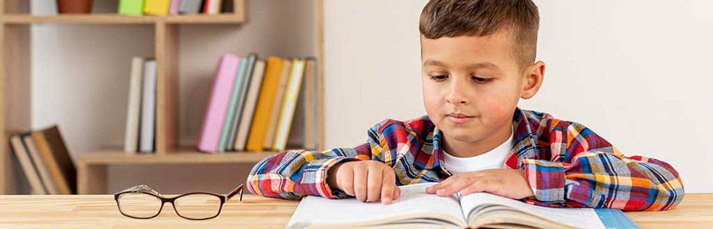 راهکارهای تشویق نوجوانان به کتابخوانی