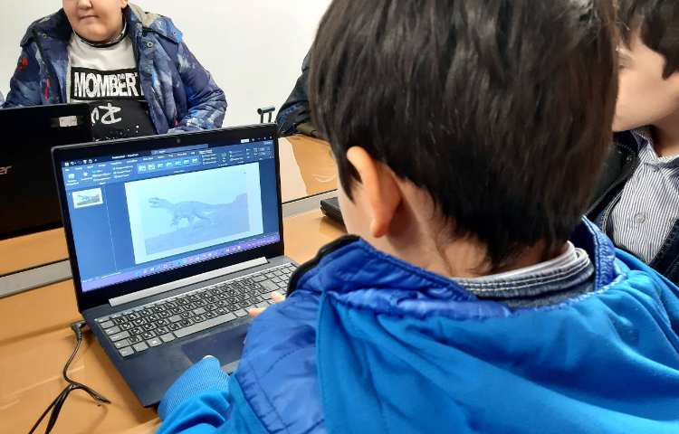 رایانه-آموزش سربرگ انیمیشن در پاورپوینت 3