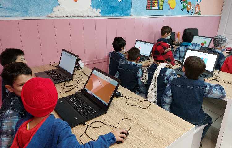 :رایانه،آموزش paint(نقاشی)،کلاس گیلاس 5