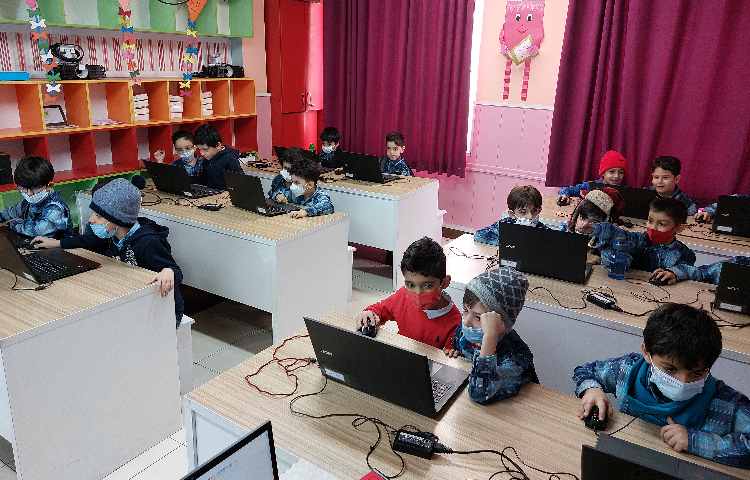 :رایانه،آموزش paint(نقاشی)،کلاس گیلاس