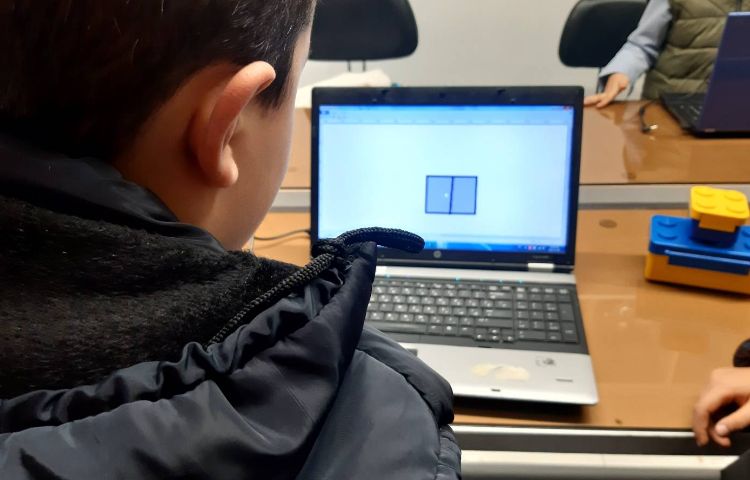 رایانه-استفاده از ابزار قطره چکان 1