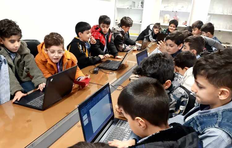 رایانه/جلوه های گرافیکی متن(WordArt) و تراز بندی