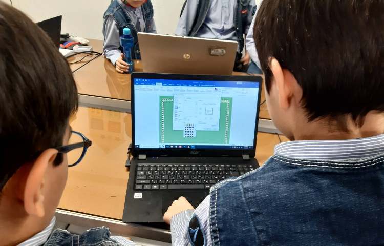 رایانه-حاشیه گذاری و تغییر رنگ صفحه در word 1