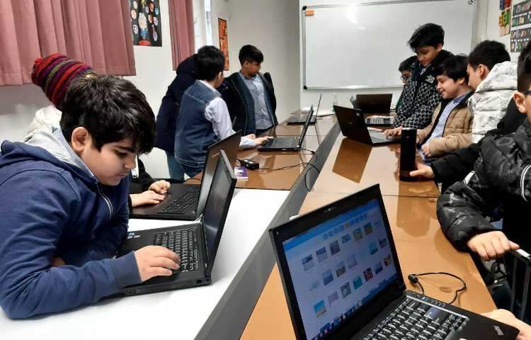 رایانه-پروژه ی دایناسور پیشگو ( ایجاد فهرست) 1