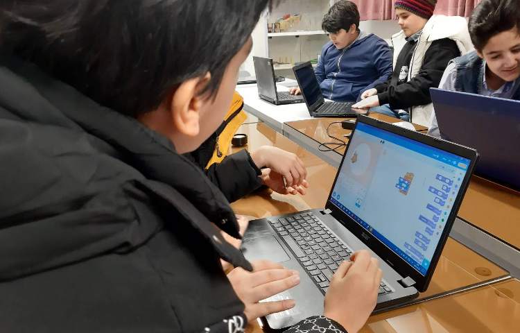 رایانه-پروژه ی دایناسور پیشگو ( ایجاد فهرست) 2