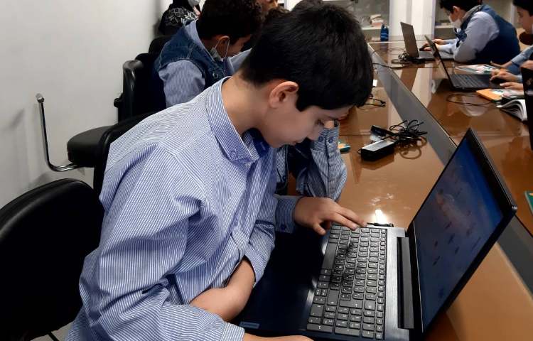 رایانه -آشنایی با بلوک صبر کردن و تکرار در دسته ی کنترل