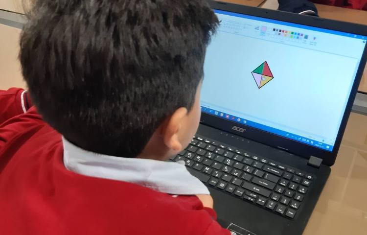 رایانه - آشنایی با تغییر سایز و ترسیم بادبادک 3