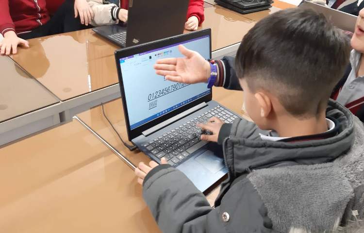 رایانه - آشنایی با تغییر فونت در برنامه‌ی paint 2